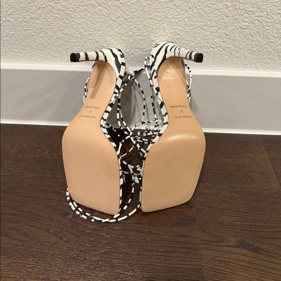 Inamorata heels - Picture 4 of 4